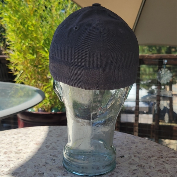 Disney Parks Unisex Adult ball cap gray color Mickey The One & Only - Picture 12 of 16